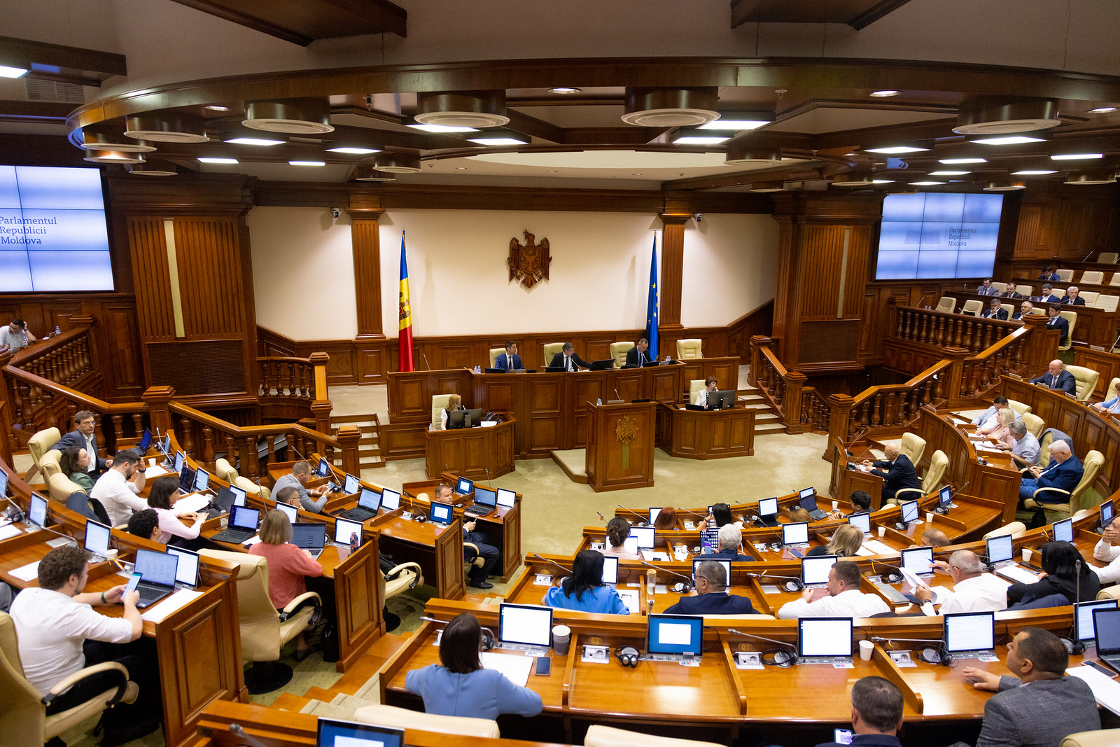 ion_ceban_Parlament